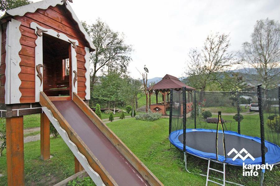 Villa Золото Карпат à Yaremtche Extérieur photo